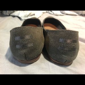 Toms Olive Green Flats